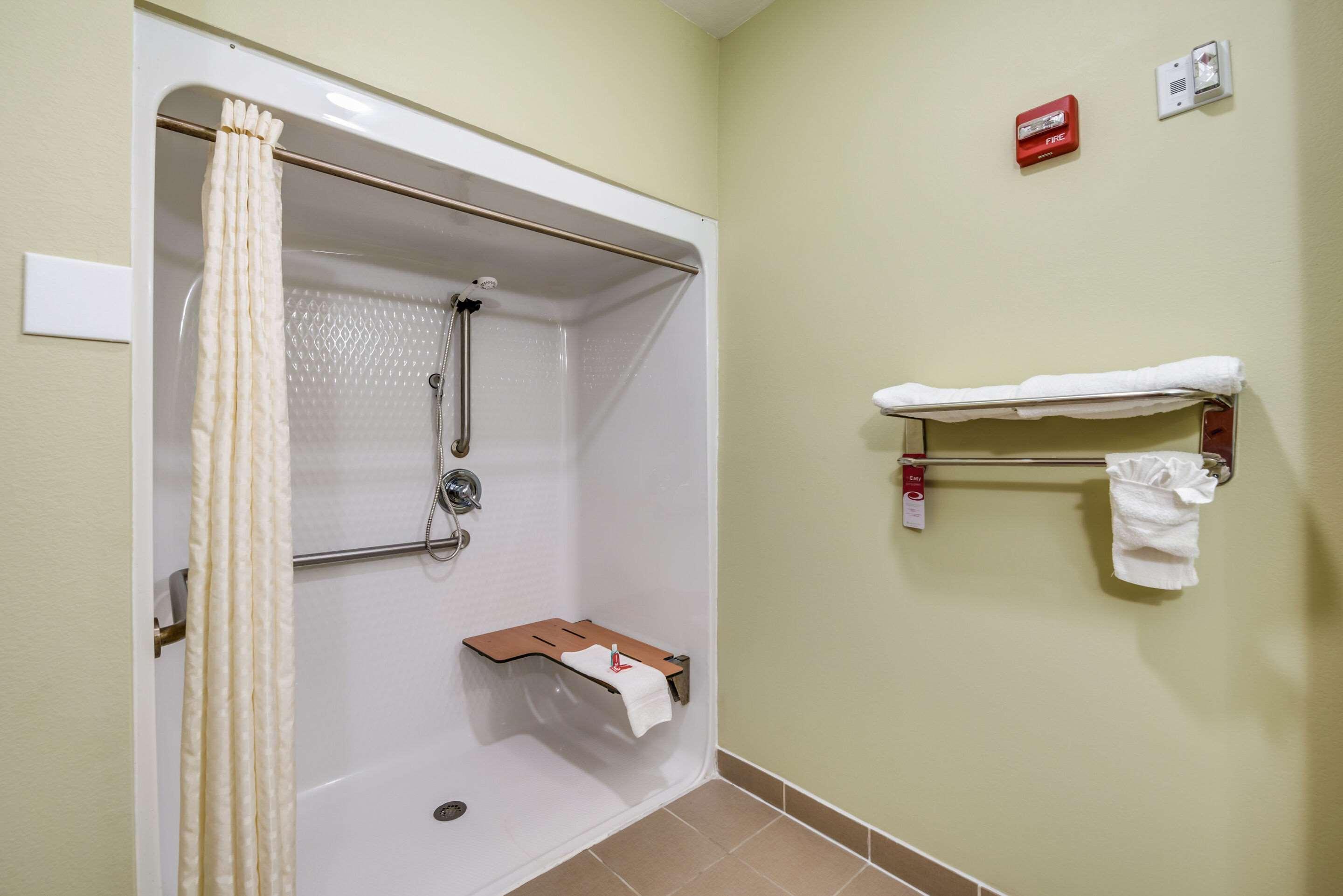 Econo Lodge Inn & Suites Little Rock Sw Екстериор снимка