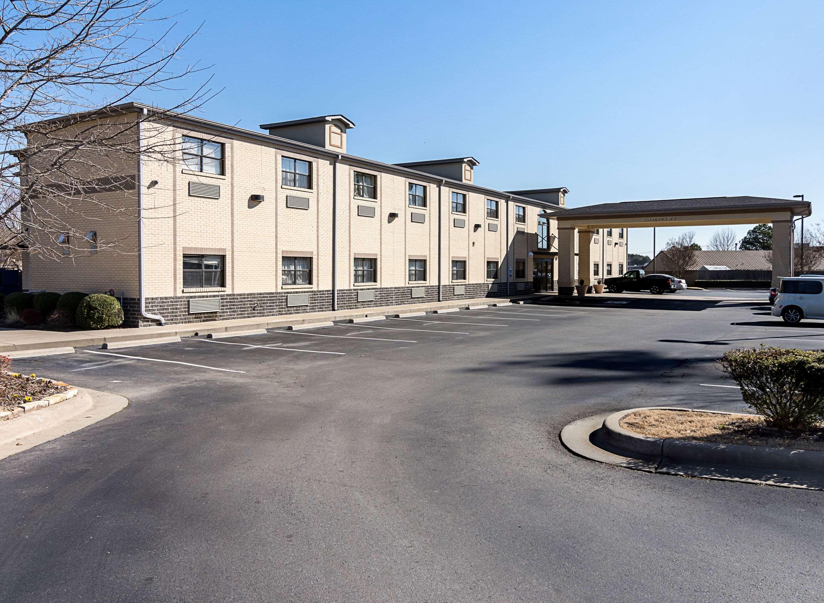 Econo Lodge Inn & Suites Little Rock Sw Екстериор снимка