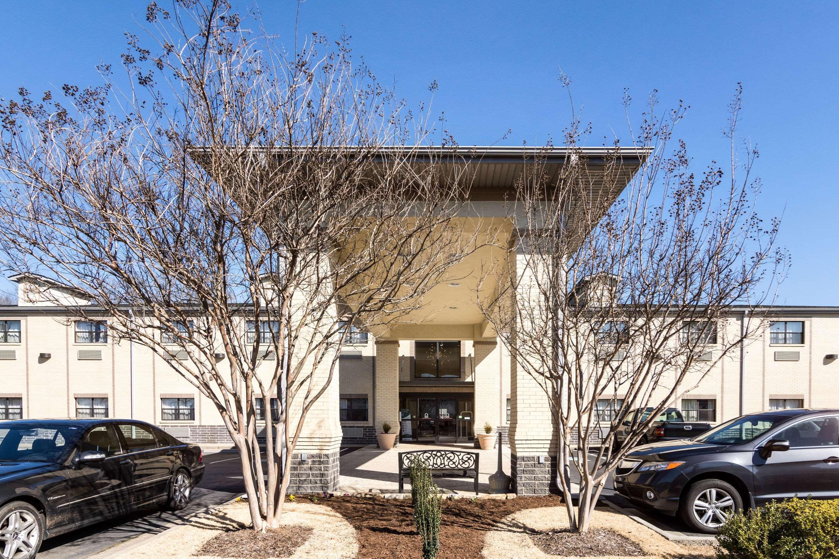 Econo Lodge Inn & Suites Little Rock Sw Екстериор снимка