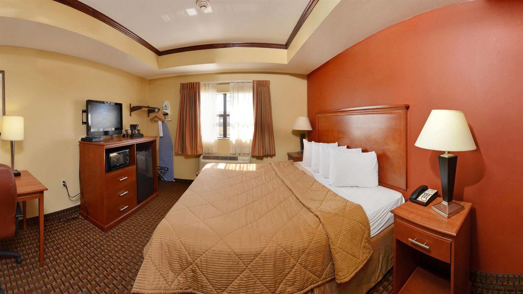 Econo Lodge Inn & Suites Little Rock Sw Екстериор снимка